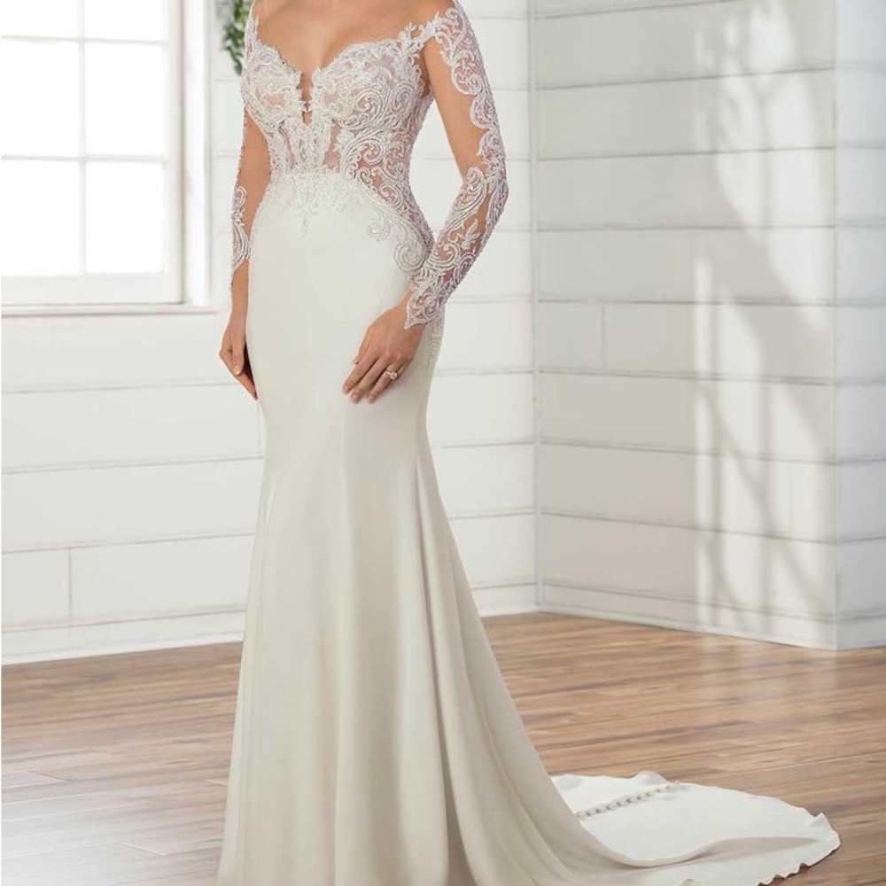 Essence of Australia Wedding Dress and Cathedral Veil